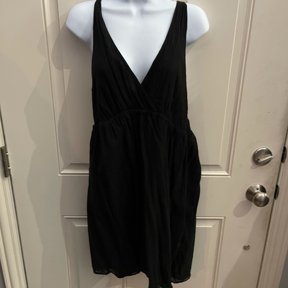 Cute gauzy black dress/cover up